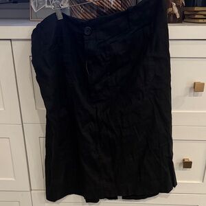 Black Maeve Midi Skirt in Linen with Front Button and Pockets- CL